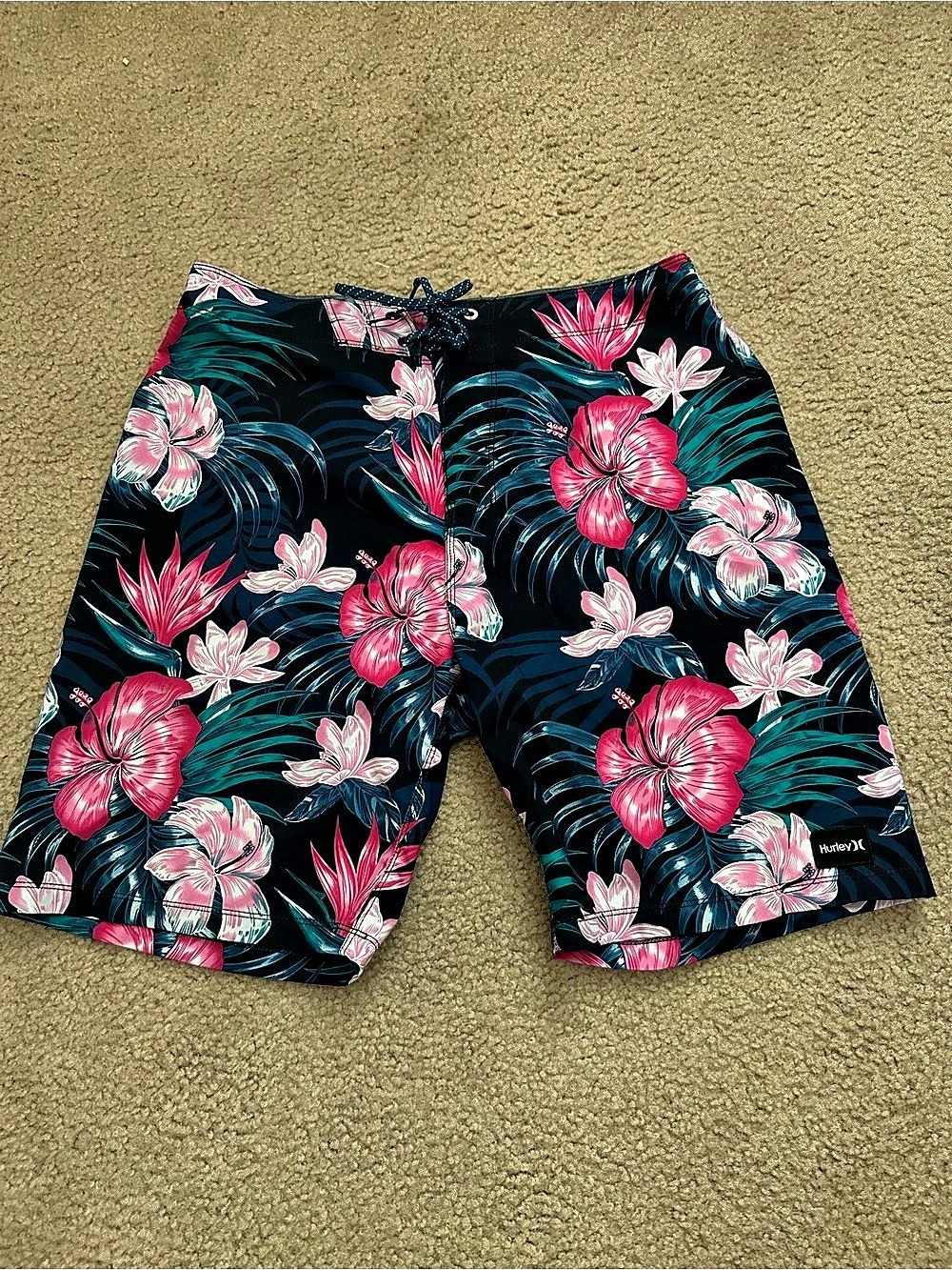 Hurley Phantom Floral Board Shorts Black & Pink Waist 32
